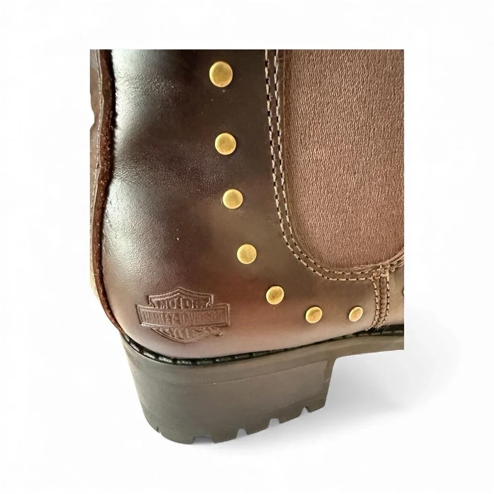 NWT Harley‎ Davidson Women's Studded Chelsea Boots Brown Leather 9.5M Biker Moto